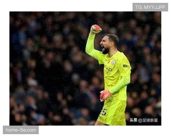 多纳鲁马扑点挽回颜面，曼城门将成防线唯一亮点